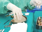 Preciso trocar os implantes de mama ou eles são permanentes? Preciso trocar os implantes de mama ou eles são permanentes?