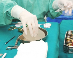 Preciso trocar os implantes de mama ou eles são permanentes? Preciso trocar os implantes de mama ou eles são permanentes?
